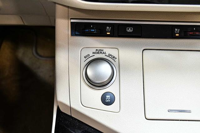2014 Lexus ES 350 Vehicle Photo in DALLAS, TX 75235