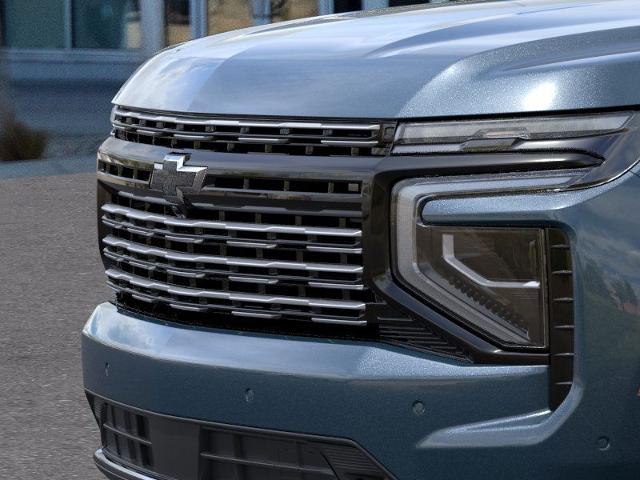 2025 Chevrolet Suburban Vehicle Photo in APPLETON, WI 54914-4656