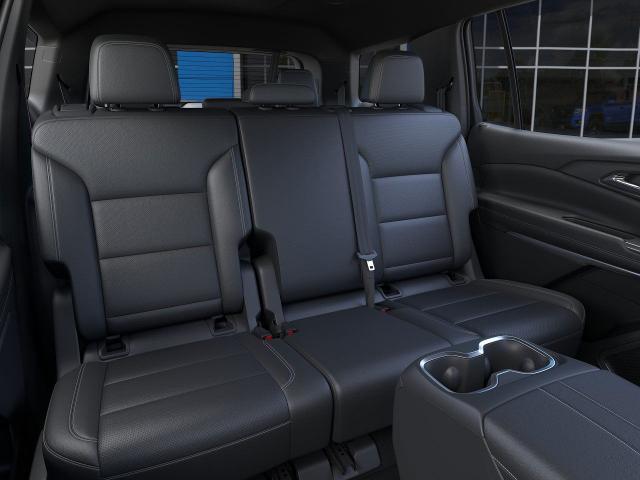 2025 Chevrolet Traverse Vehicle Photo in Roslyn, NY 11576