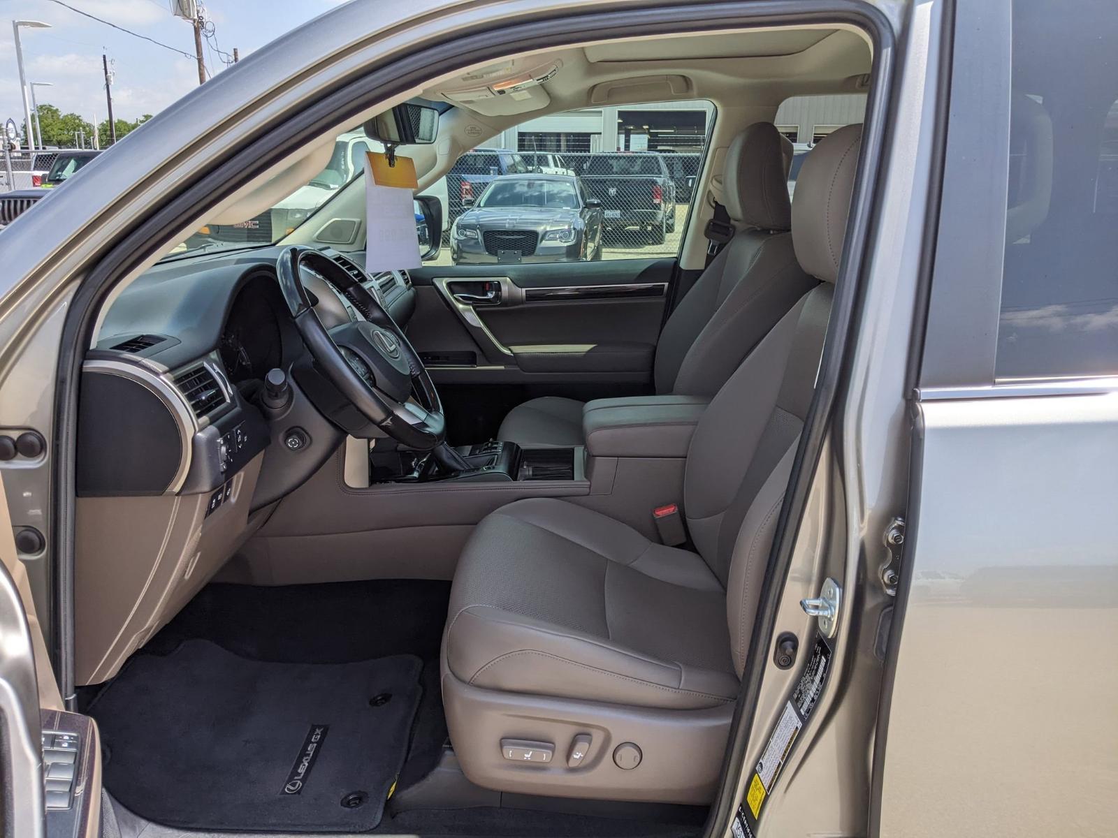 2021 Lexus GX 460 Vehicle Photo in Seguin, TX 78155