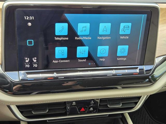 2025 Volkswagen Atlas Vehicle Photo in DENTON, TX 76210-9321