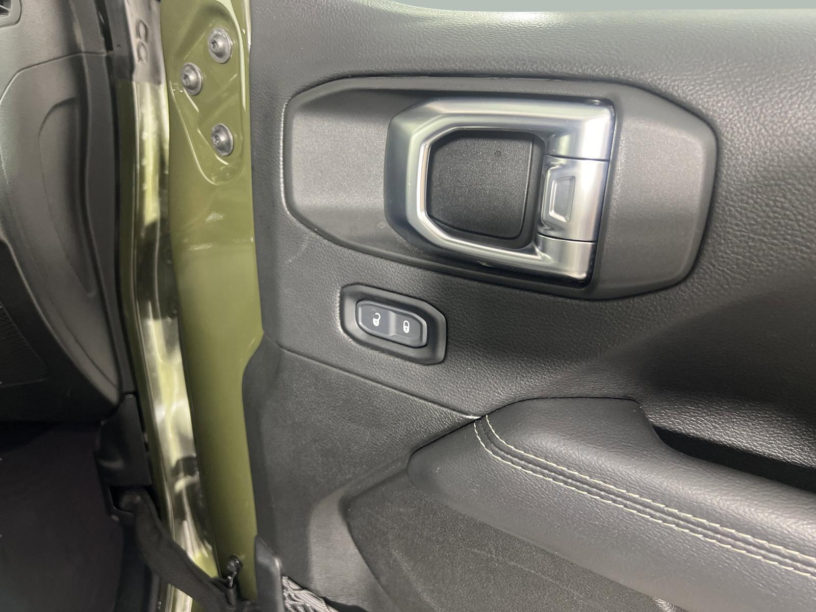 2022 Jeep Gladiator Vehicle Photo in GEORGETOWN, TX 78626-7508