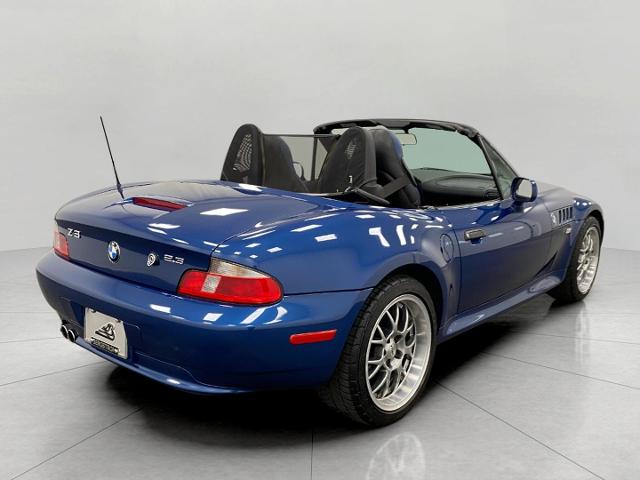 2000 BMW Z3 2.5L Vehicle Photo in Appleton, WI 54913