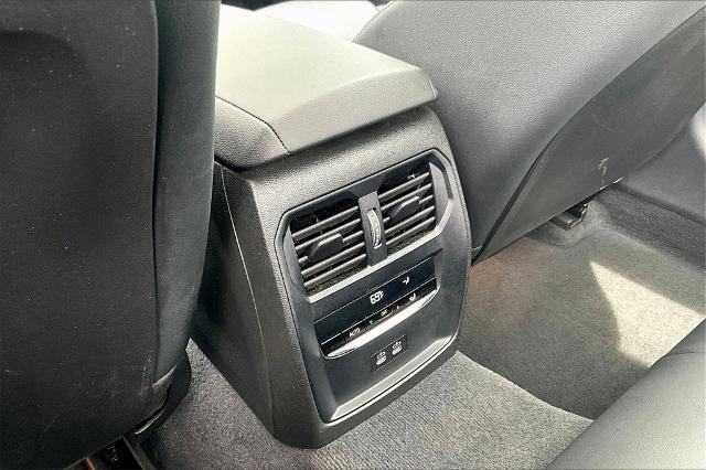 2024 BMW 330i Vehicle Photo in Tulsa, OK 74145