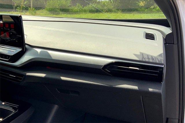 2022 Volkswagen ID.4 Vehicle Photo in TOPEKA, KS 66609-0000