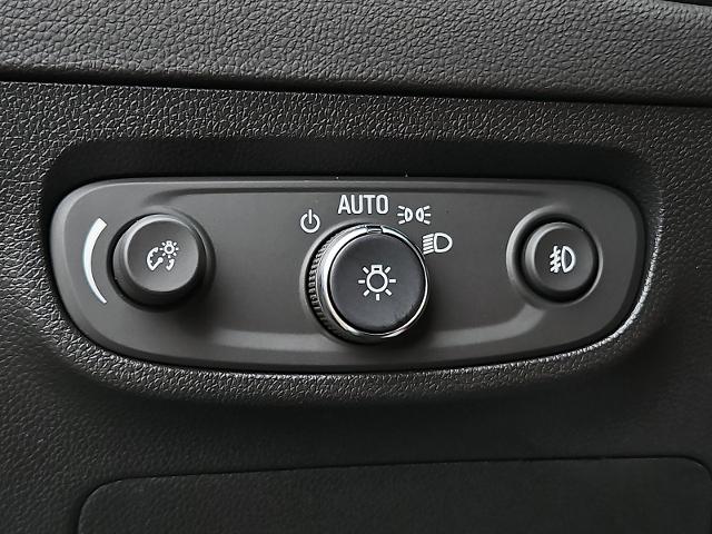 2022 Buick Encore GX Vehicle Photo in TREVOSE, PA 19053-4984
