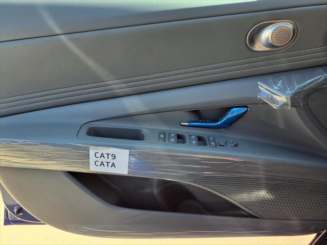 2025 Hyundai ELANTRA Vehicle Photo in Peoria, IL 61615