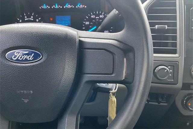 2017 Ford Super Duty F-250 SRW Vehicle Photo in INDEPENDENCE, MO 64055-1314