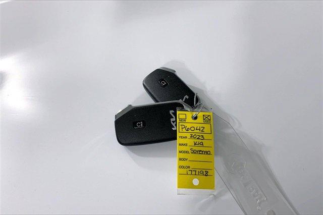 2023 Kia Sorento Vehicle Photo in KANSAS CITY, MO 64114-4502