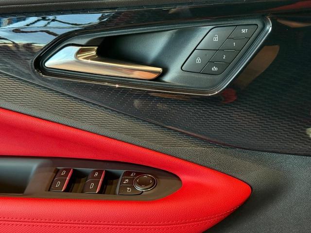 2025 Chevrolet Blazer EV Vehicle Photo in COLUMBIA, MO 65203-3903
