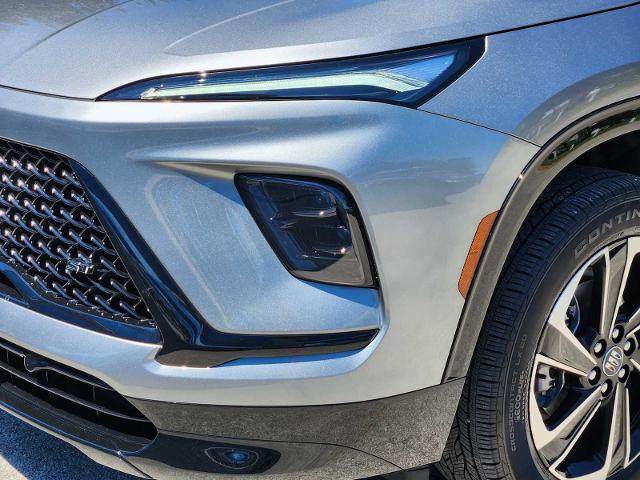 2025 Buick Enclave Vehicle Photo in DENTON, TX 76210-9321