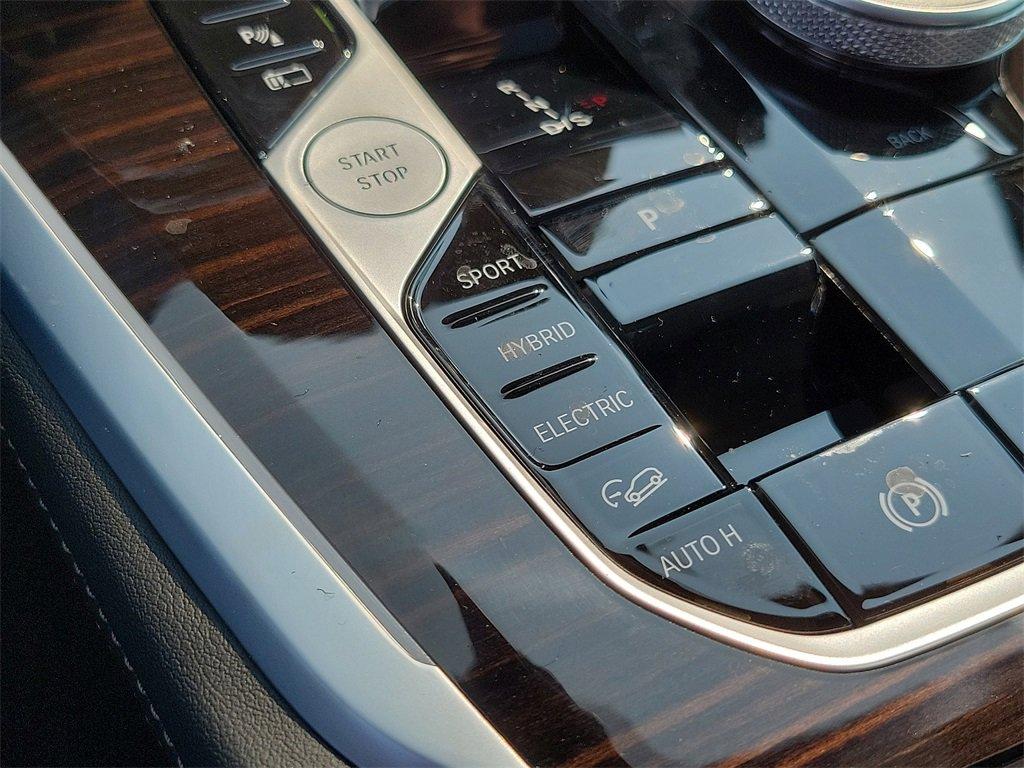 2025 BMW X5 xDrive50e Vehicle Photo in Muncy, PA 17756