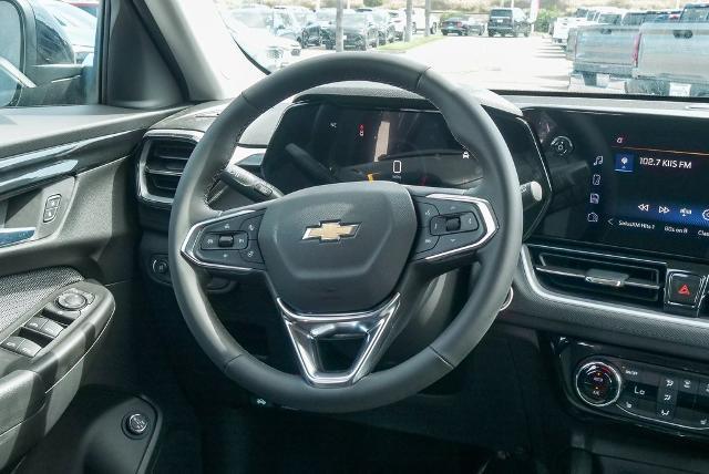 2024 Chevrolet Trailblazer Vehicle Photo in VENTURA, CA 93003-8585