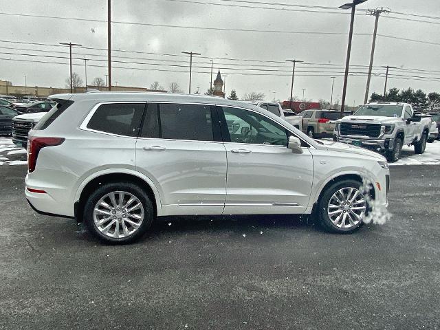 2023 Cadillac XT6 Vehicle Photo in WILLIAMSVILLE, NY 14221-2883