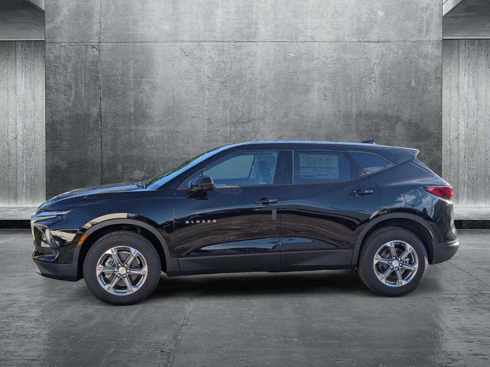 2025 Chevrolet Blazer Vehicle Photo in MIAMI, FL 33134-2699