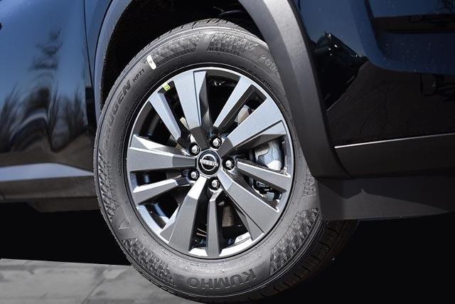 2025 Nissan Pathfinder Vehicle Photo in Ballwin, MO 63011