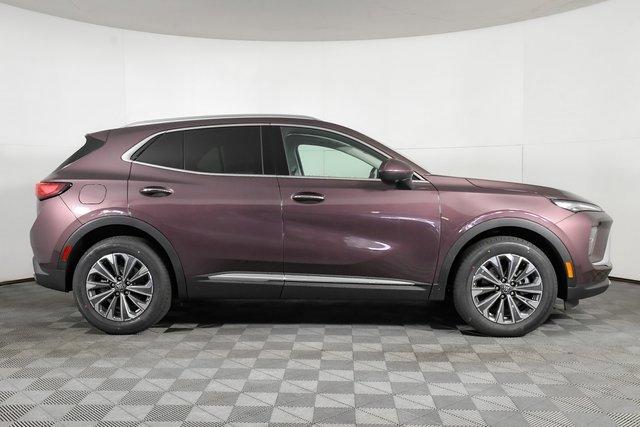 2025 Buick Envision Vehicle Photo in PUYALLUP, WA 98371-4149
