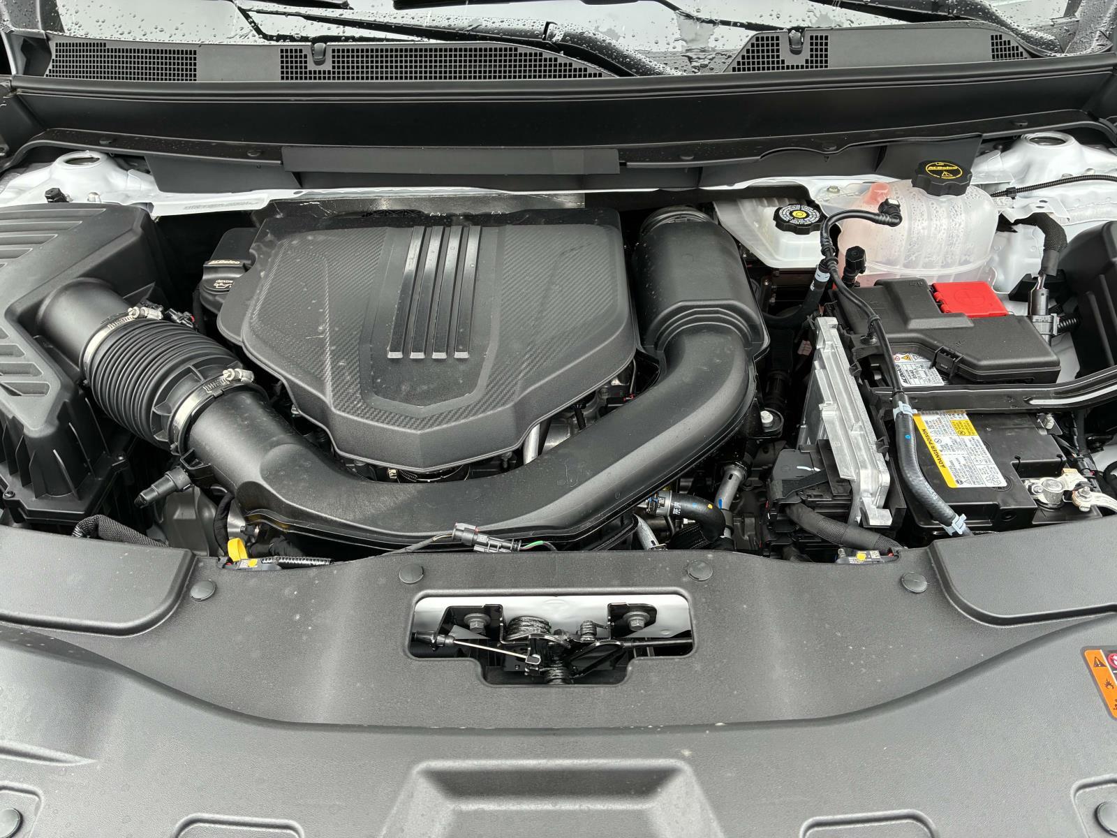 2025 Chevrolet Traverse Vehicle Photo in LOS ANGELES, CA 90007-3794