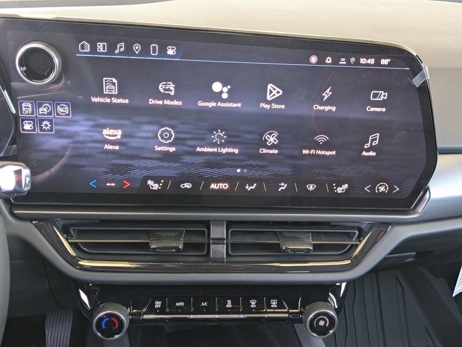 2025 Chevrolet Equinox EV Vehicle Photo in VALENCIA, CA 91355-1705