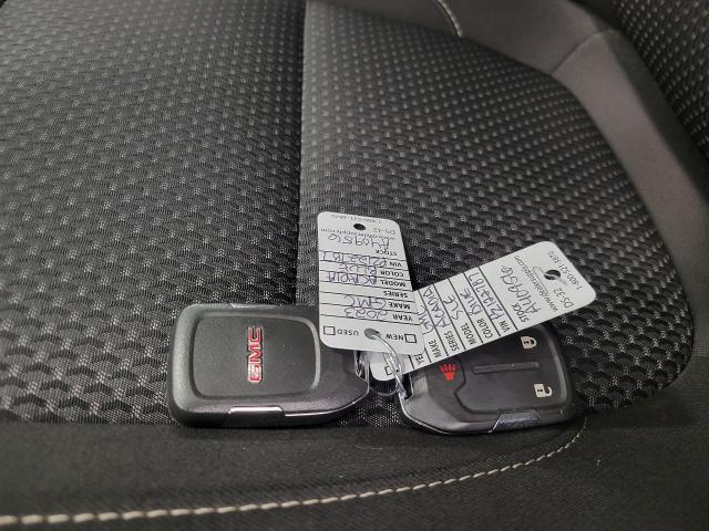 2023 GMC Acadia Vehicle Photo in OSHKOSH, WI 54904-7811