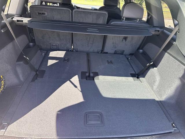 2025 Audi Q7 Vehicle Photo in HOUSTON, TX 77090
