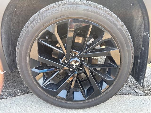 2023 Mitsubishi Outlander Vehicle Photo in MANHATTAN, KS 66502-5036