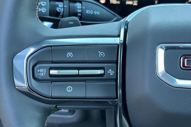 2025 GMC Yukon XL Vehicle Photo in SPOKANE, WA 99202-2191