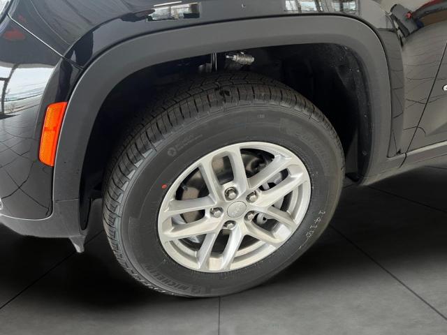 2025 Jeep Grand Cherokee Vehicle Photo in Oshkosh, WI 54901