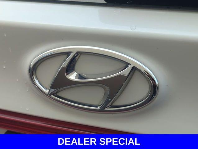 2022 Hyundai SANTA FE Vehicle Photo in Merrillville, IN 46410