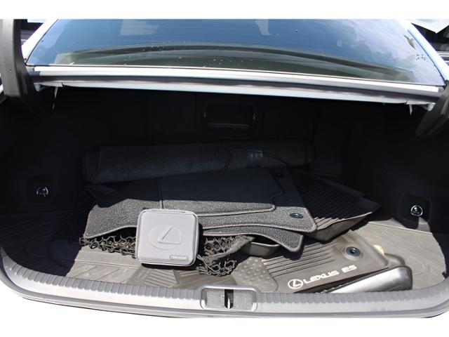 2022 Lexus ES 350 Vehicle Photo in Green Bay, WI 54304
