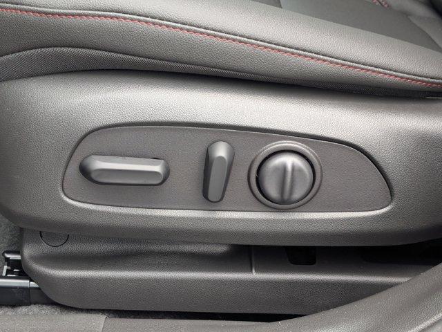 2025 Chevrolet Trax Vehicle Photo in BRUNSWICK, GA 31525-1881