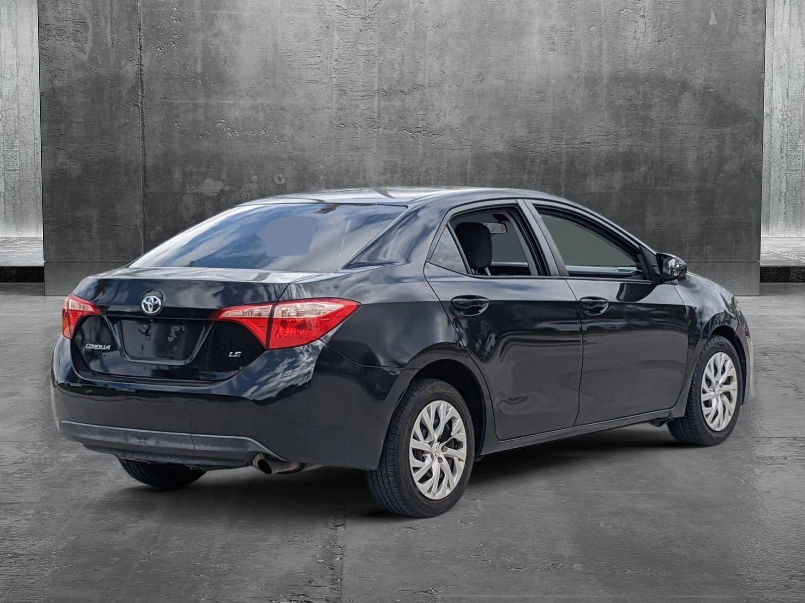 2018 Toyota Corolla Vehicle Photo in Davie, FL 33331