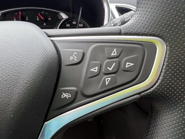 2022 Chevrolet Equinox Vehicle Photo in Roslyn, NY 11576