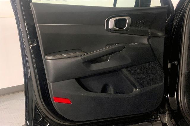 2023 Kia Sorento Vehicle Photo in Lees Summit, MO 64086