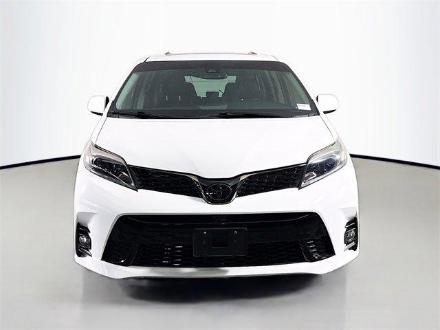 2018 Toyota Sienna Vehicle Photo in PUYALLUP, WA 98371-4149
