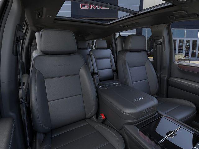 2025 GMC Yukon XL Vehicle Photo in DANBURY, CT 06810-5034
