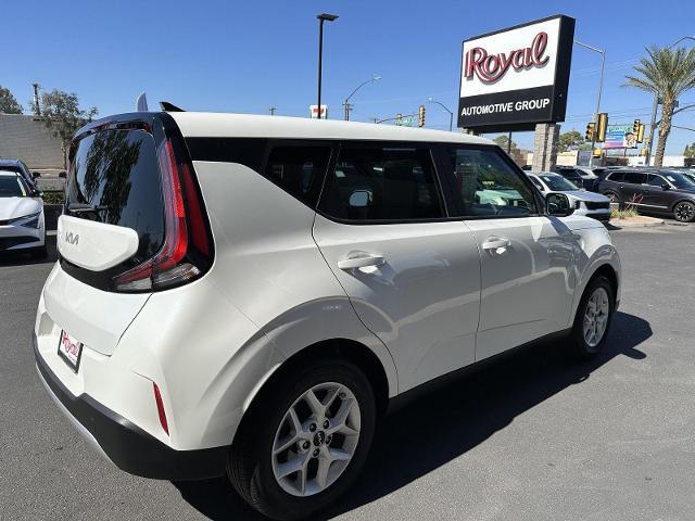 2024 Kia Soul Vehicle Photo in Tucson, AZ 85712