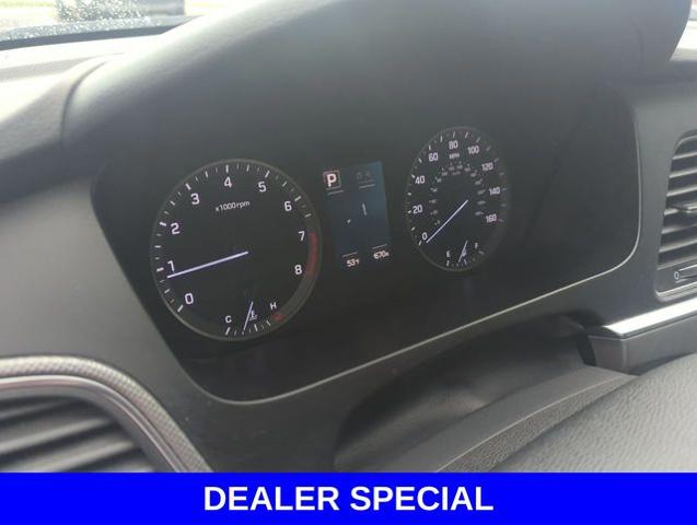 2015 Hyundai SONATA Vehicle Photo in Merrillville, IN 46410