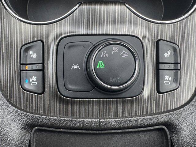 2023 GMC Acadia Vehicle Photo in LEOMINSTER, MA 01453-2952