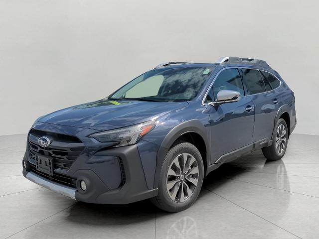 2025 Subaru Outback Vehicle Photo in Green Bay, WI 54304