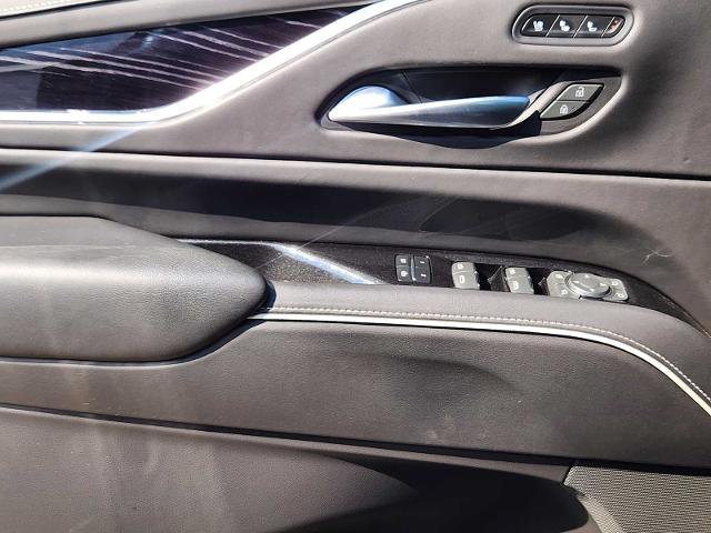 2023 Cadillac Escalade Vehicle Photo in DENTON, TX 76210-9321