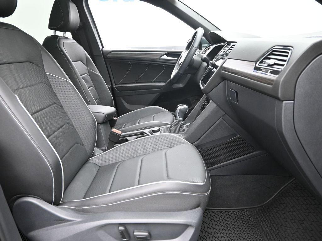 2022 Volkswagen Tiguan Vehicle Photo in Marion, IA 52302