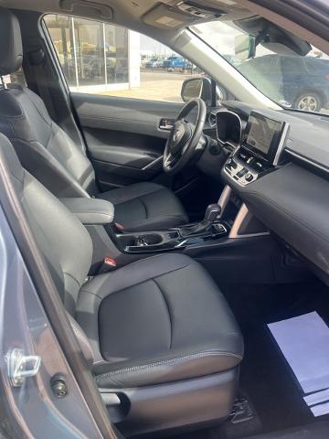 2024 Toyota Corolla Cross Vehicle Photo in Winslow, AZ 86047-2439
