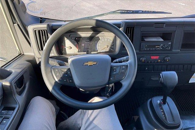 2025 Chevrolet Low Cab Forward 4500 HD Vehicle Photo in INDEPENDENCE, MO 64055-1314