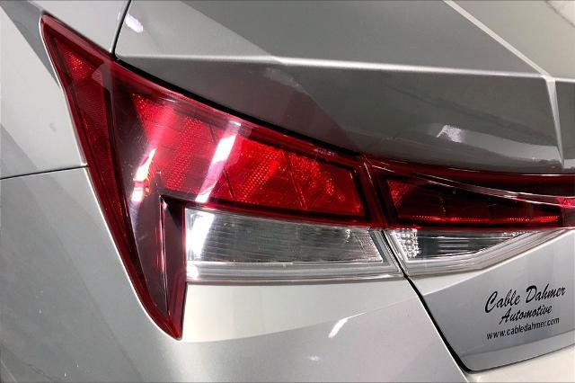 2023 Hyundai ELANTRA Vehicle Photo in Lees Summit, MO 64086