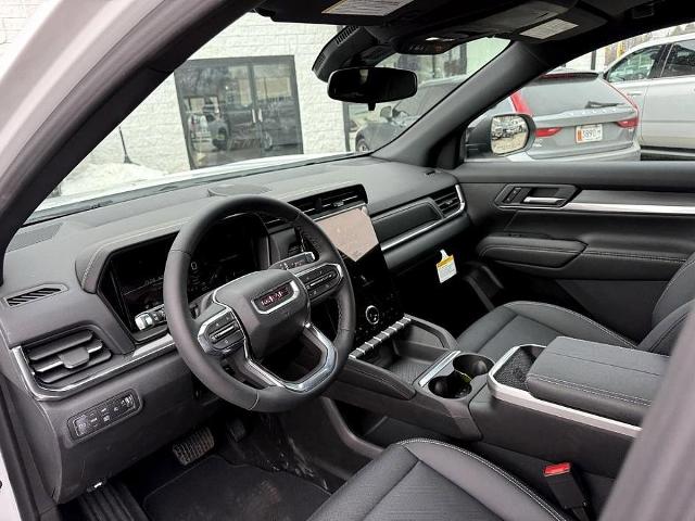 2025 GMC Terrain Vehicle Photo in CHICOPEE, MA 01020-5001