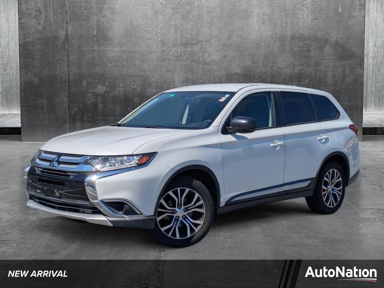 2018 Mitsubishi Outlander Vehicle Photo in Clearwater, FL 33761