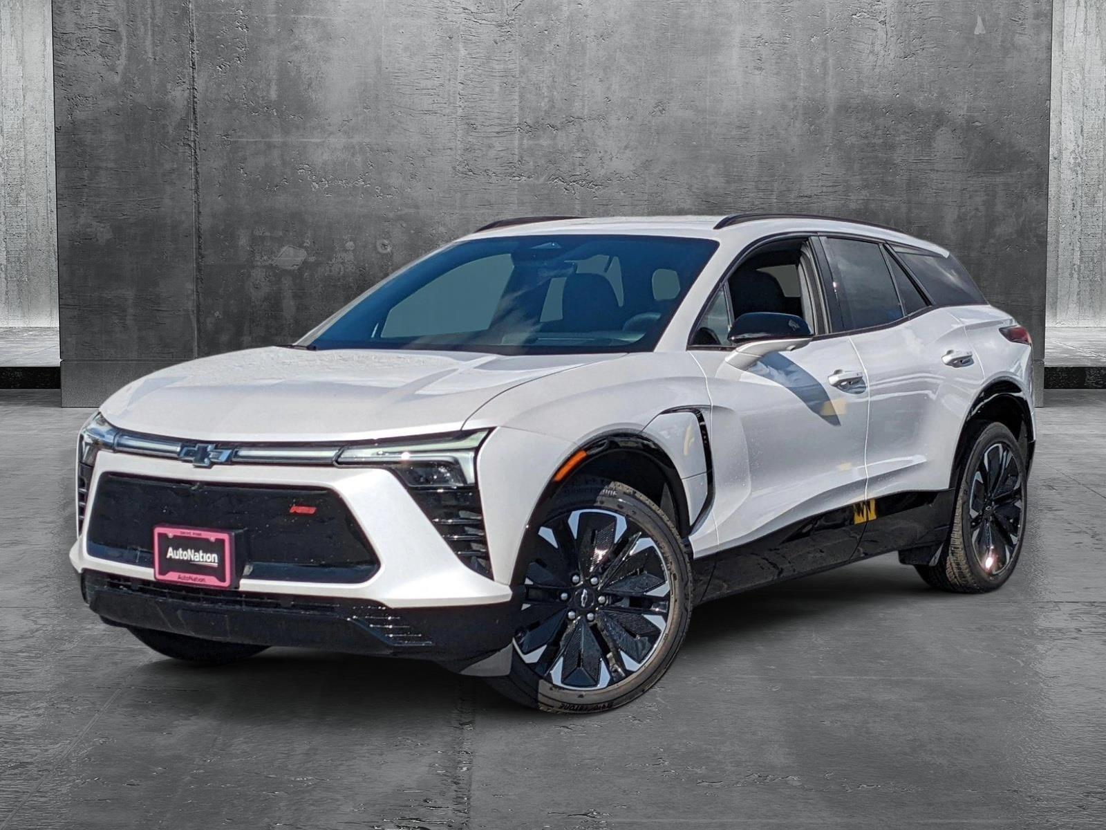 2024 Chevrolet Blazer EV Vehicle Photo in VALENCIA, CA 91355-1705