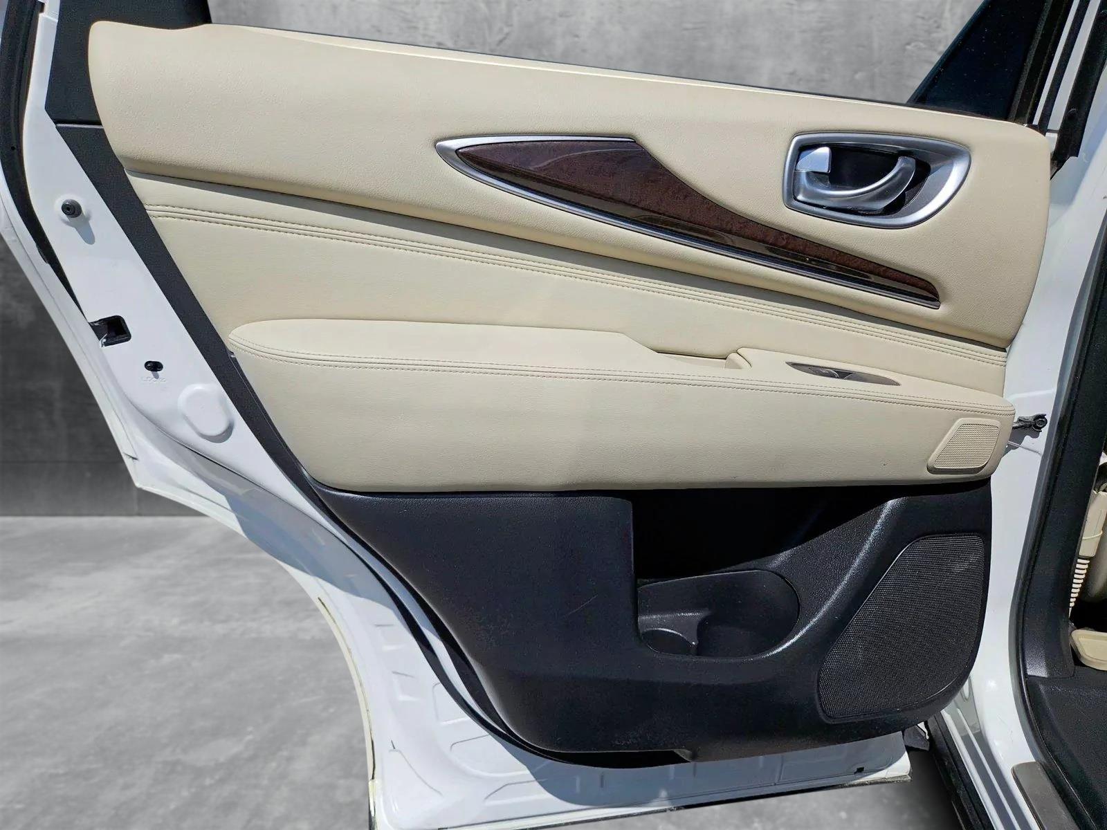 2015 INFINITI QX60 Vehicle Photo in Austin, TX 78728