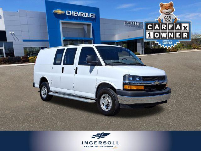 2022 Chevrolet Express Cargo 2500 Vehicle Photo in DANBURY, CT 06810-5034